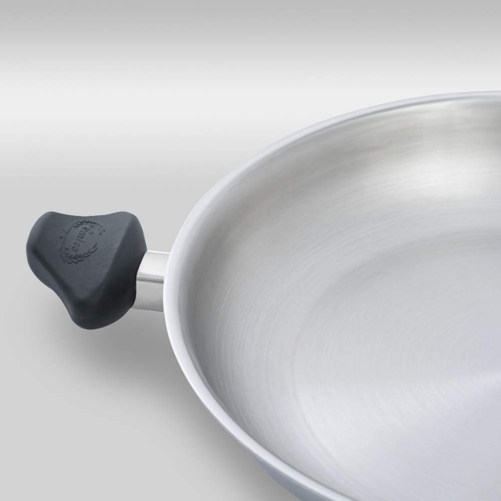 Ultra Tech II 11" Fry/saute Pan With Ultra Temp Cover view 2